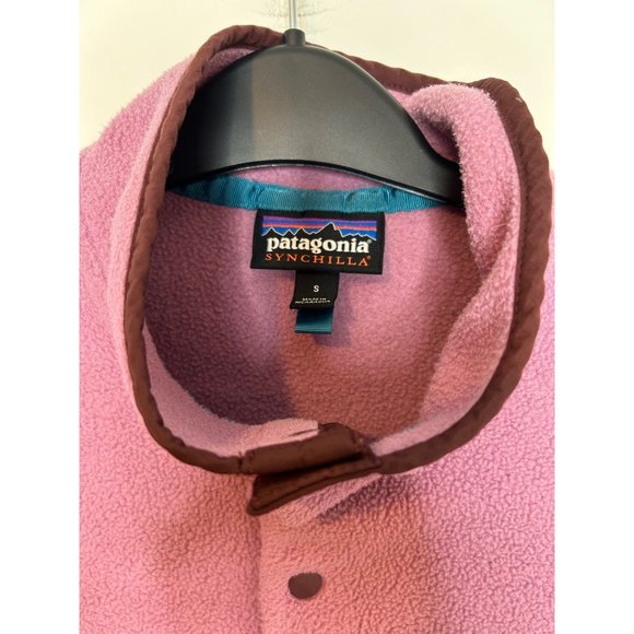 Patagonia Synchilla Womans snap t pullover sweater purple/pink and navy size s - Picture 8 of 8